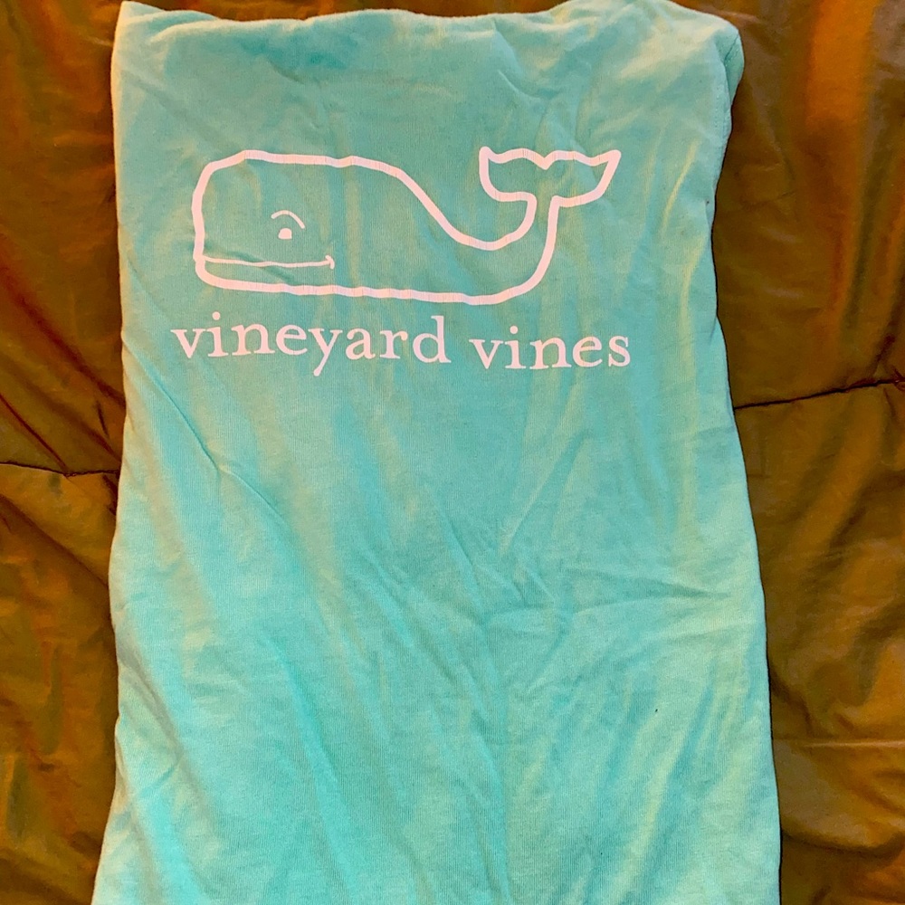 Vineyard Vine Youth long sleeve shirt